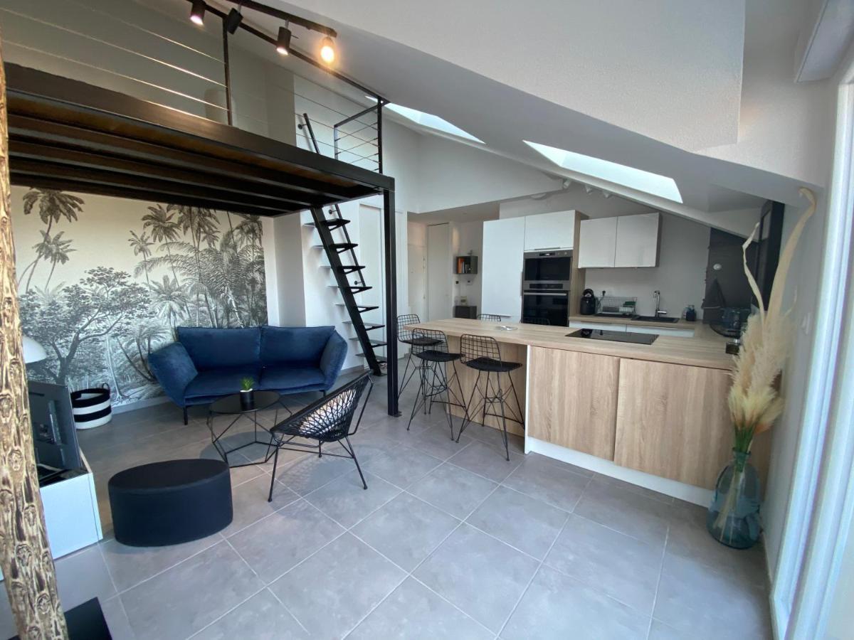 Appart & Fleurinoise Balcon Ascenseur Climatisation Fleurieux-sur-lʼArbresle Exterior foto