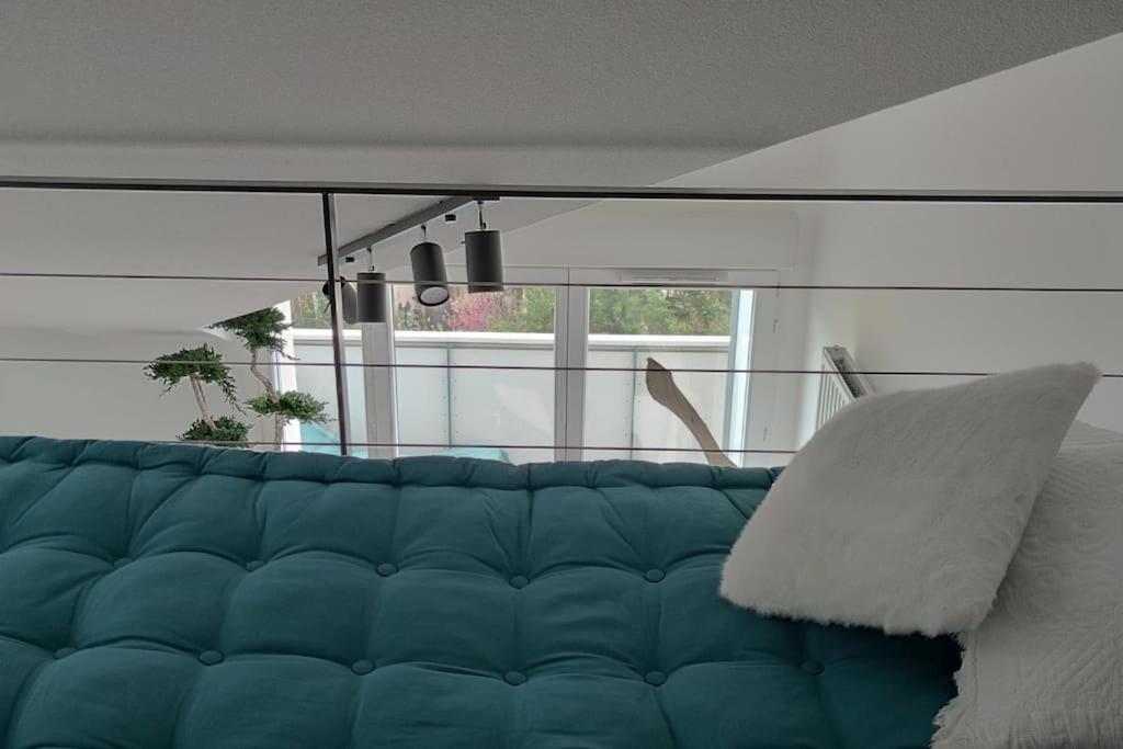 Appart & Fleurinoise Balcon Ascenseur Climatisation Fleurieux-sur-lʼArbresle Exterior foto